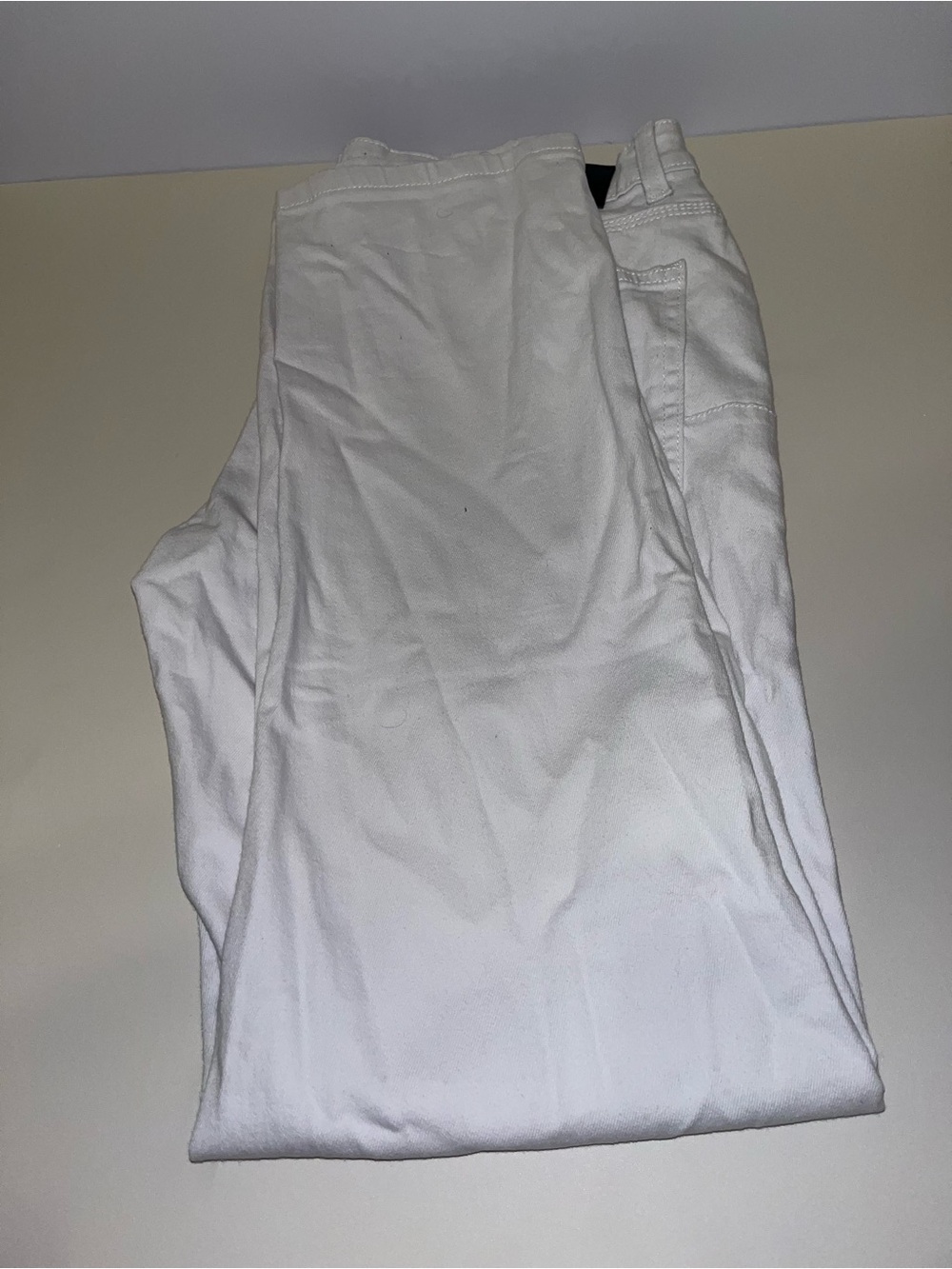 Men's White Chino Jeans - Tailored Everyday Classic